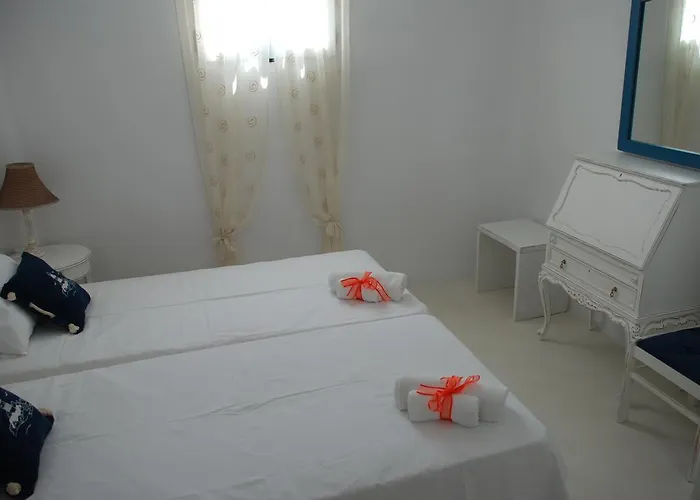 Kampos Naousa-marpisa Ambelas