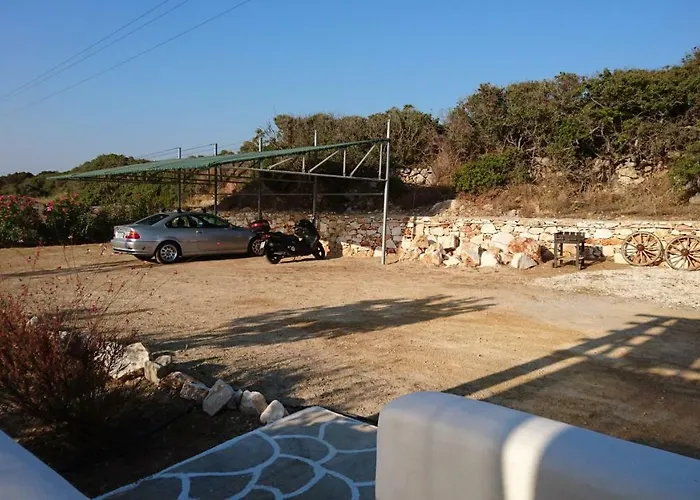 Kampos Naousa-marpisa *